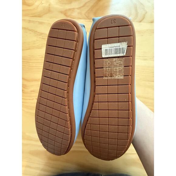 NWOT Emerald Label Light‎ Blue Women Loafers Slip On Size 37 EU 6.5 US Leather - Picture 4 of 5